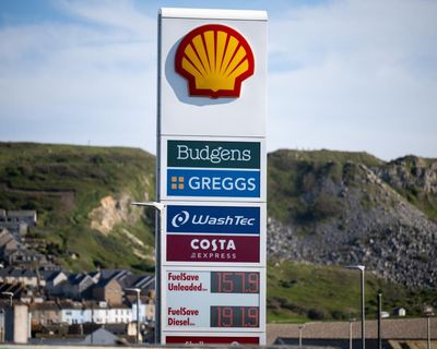 UK inflation rises to 3.3% amid biggest jump in fuel prices in more than three years