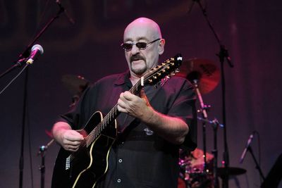 Dave Mason dead: Traffic singer's heartbreaking final moments revealed as he dies aged 79