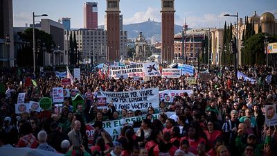Spain launches €7bn public housing plan to tackle soaring rents and housing crisis