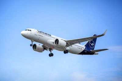 Major European airline axes 20,000 flights after jet fuel price soars