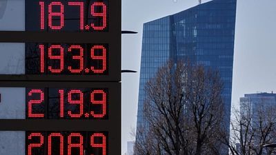 'Energy crisis will hit prices for months or even years,' says Commissioner Jørgensen