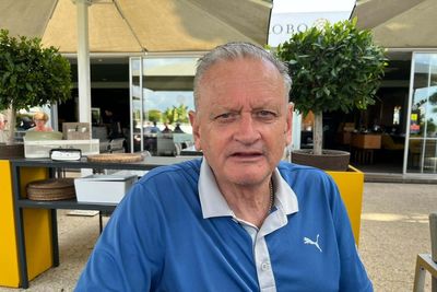 Man who urinated up to 18 times a day says robot-assisted surgery changed his life