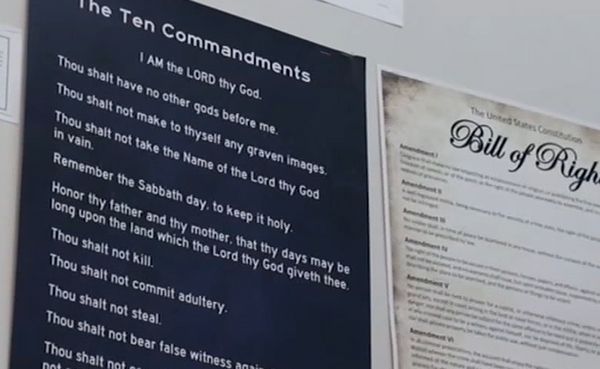 Court Says Texas Can Require Schools To Hang Ten Commandments In Classrooms