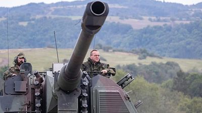 Speed and deterrence: Germany's defence minister unveils first ever military strategy