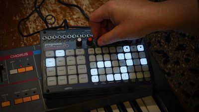 “Step it in, play it in, or let the machine take the lead”: Cre8audio Programm is a CV and MIDI sequencer that blends playability and algorithmic generation