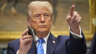 Trump hints at talks in 72 hours even as Iran seizes 2 ships