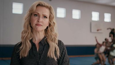 The One Season 1 Moment Stumble’s Jenn Lyon Has Cried About Over And Over Again (And I Get It)