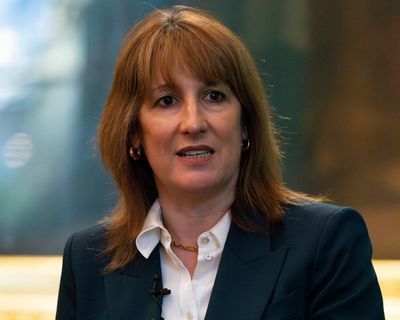 UK undershoots annual borrowing target by £700m