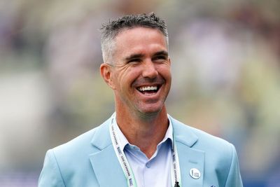 Kevin Pietersen tells Jacob Bethell to ignore Sir Alastair Cook’s IPL criticism