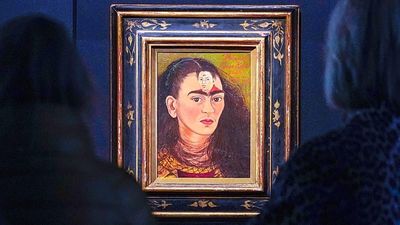 Why are there protests over plan to send Frida Kahlo masterpieces to Spain?