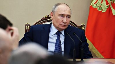 EU agrees fresh sanctions on Russia but leaves maritime services ban on hold