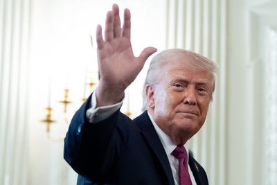 Trump reclassifies medical marijuana as a Schedule III drug in major shift