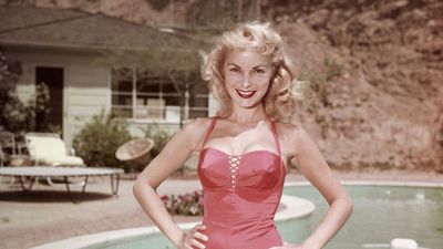 Sorry Lap Pools, Janet Leigh’s Lagoon-Like ‘50s Alternative Is So Much More Charming (And Replicable No Matter Where You Live)