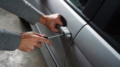 New Orleans man devises ingenious car theft deterrent. But he still pays a hefty price when the burglars come and DON’T steal his car