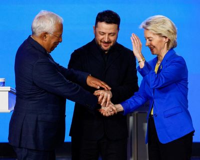 EU formally approves €90bn Ukraine loan and 20th sanctions package against Russia