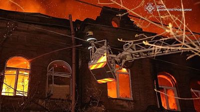 US still delivering weapons to Ukraine despite Iran war, Zelenskyy says