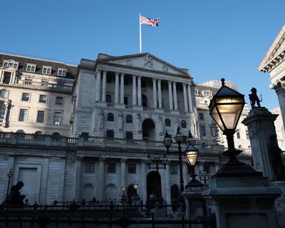 UK braces for price rises driven by Iran war as economic confidence plummets