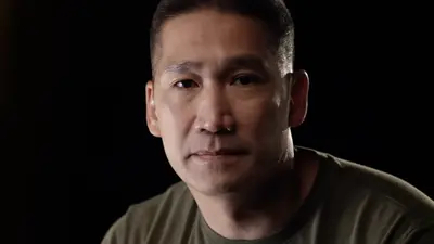 US Secretary of the Navy Abruptly Departs from His Post