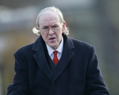 ‘Extraordinary and original poet’ JH Prynne dies aged 89