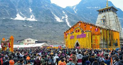 Chaotic Start to Char Dham Yatra as Massive Crowds Flood Kedarnath Temple