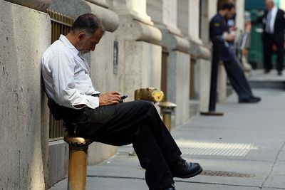 Two-thirds of Americans say they would rather die than go broke, poll finds