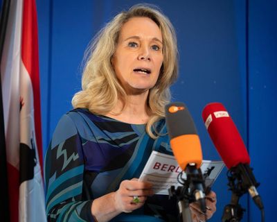 Berlin culture minister resigns over irregular distribution of funds to fight antisemitism