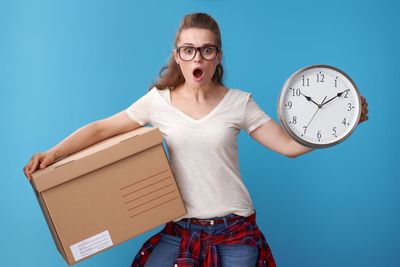 What can home buyers do to speed up their property chain and complete a deal?