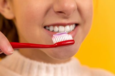 New Toothpaste May Stop Gum Disease Without Killing Good Mouth Bacteria