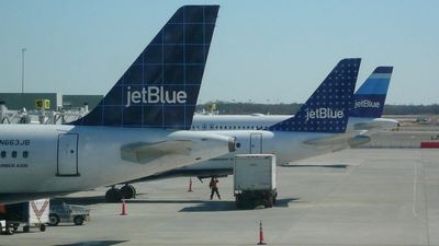 JetBlue’s hidden pricing trick just got exposed and passengers are suing after discovering what the airline knows about them
