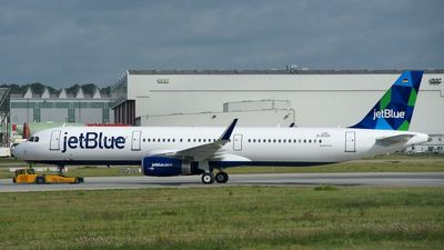 JetBlue is being sued for allegedly hiking your ticket price based on your browsing data, and there could be a payout for passengers