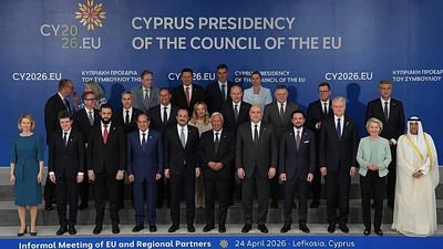EU leaders vow to boost security and economic ties with Middle East to minimise effect of Iran war