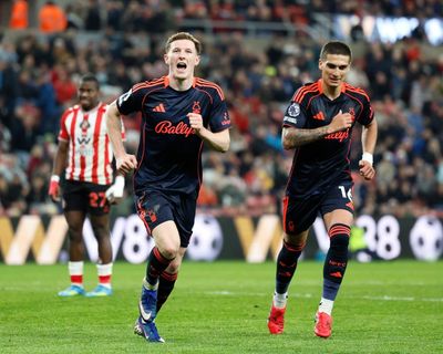 Nottingham Forest soar towards safety as Anderson caps rout of Sunderland