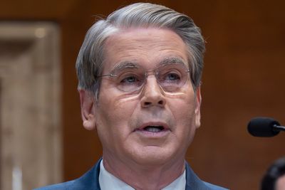 US won't renew Iranian and Russian oil waivers, Bessent says