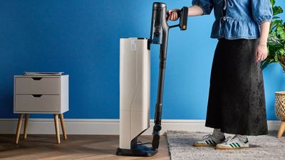 I‘ve been testing this cordless vacuum from Roborock — and it gives my Shark a run for its money
