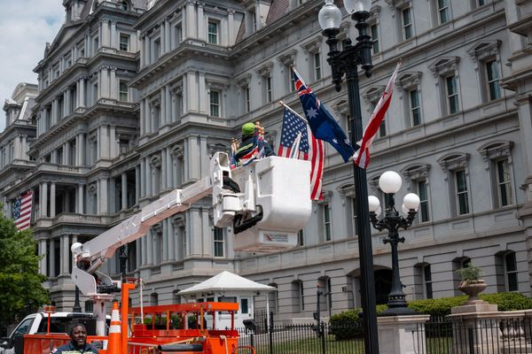 Down Under blunder: DC mistakenly displays Australian flags instead of British ones ahead of King Charles visit