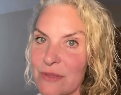 Coronation Street legend reveals breast cancer diagnosis as stars rally round