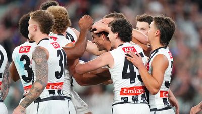 Pendlebury stars in Collingwood's Anzac Day demolition