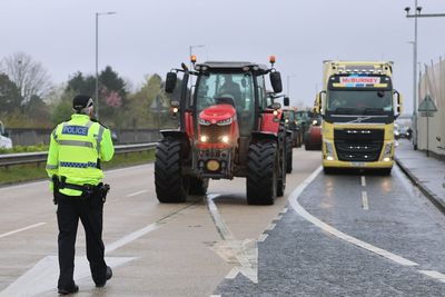 Fuel protesters set to descend on London in major national demonstration