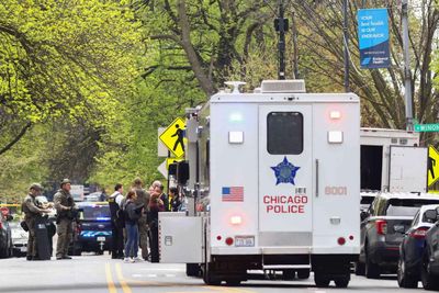 One police officer dead after Chicago hospital shooting