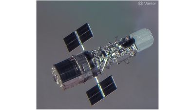 Satellite snaps amazing 36th birthday pic of Hubble Space Telescope (photo)