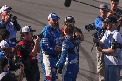 Video: Jason Kelce was part of winning NASCAR team at Talladega, assisting pit crew