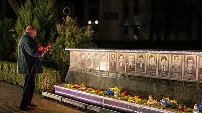 On 40th Chernobyl disaster anniversary, Zelenskyy accuses Russia of committing 'nuclear terrorism'