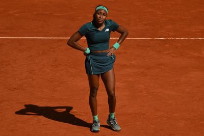 Coco Gauff overcomes vomiting during match to advance at Madrid Open