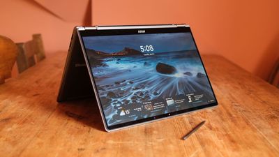 MSI Prestige 14 Flip AI+ review