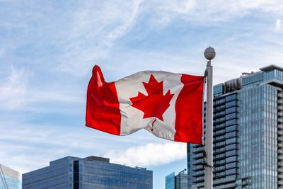 Canada Changes Law: Millions of Americans May Already Be Canadian Citizens — and Don't Know It Yet