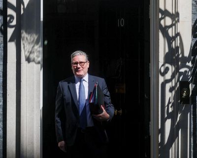 The Guardian view on Starmer’s Mandelson gamble: his political judgment faces scrutiny in pivotal week