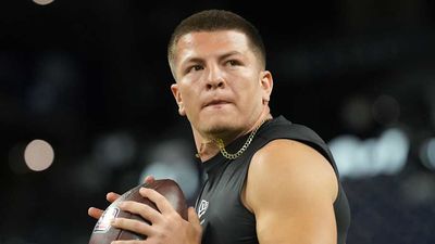 Deion Sanders Sends Message to Diego Pavia As Heisman Finalist Remains Unsigned