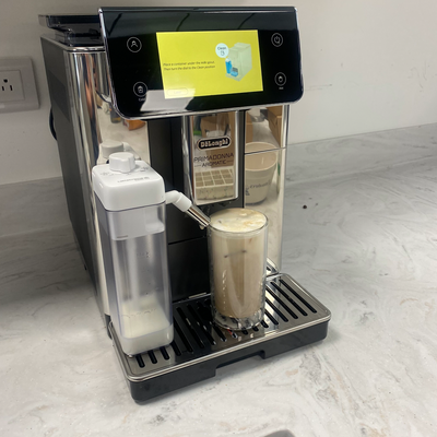 I tried De'Longhi's Primadonna bean-to-cup machine - it's so clever, it's like having a live-in barista who learns your favourite drinks and even suggests tweaks for you