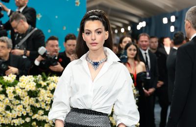 Anne Hathaway admits to being inspired by Jessica Chastain