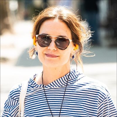 Katie Holmes Brings French Girl Dressing to New York in Breton Stripes and Straight-Leg Jeans